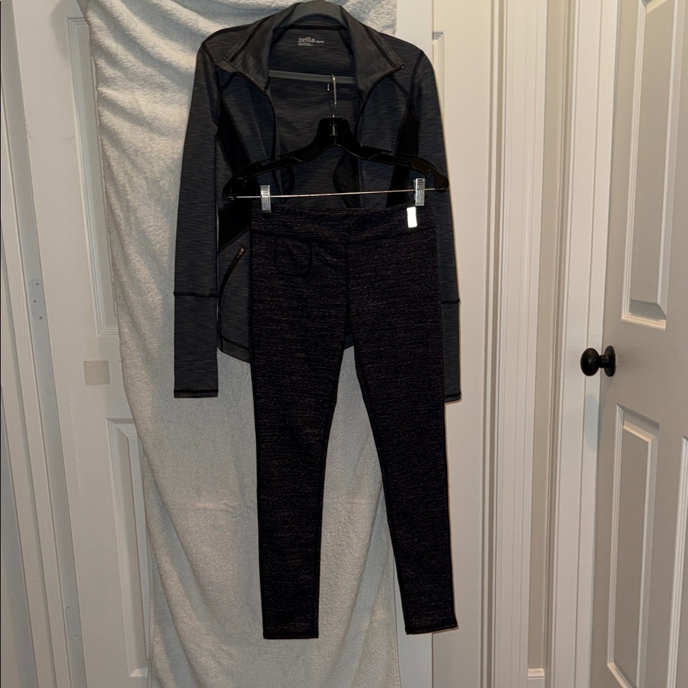 Nordstroms Zella yoga outfit.